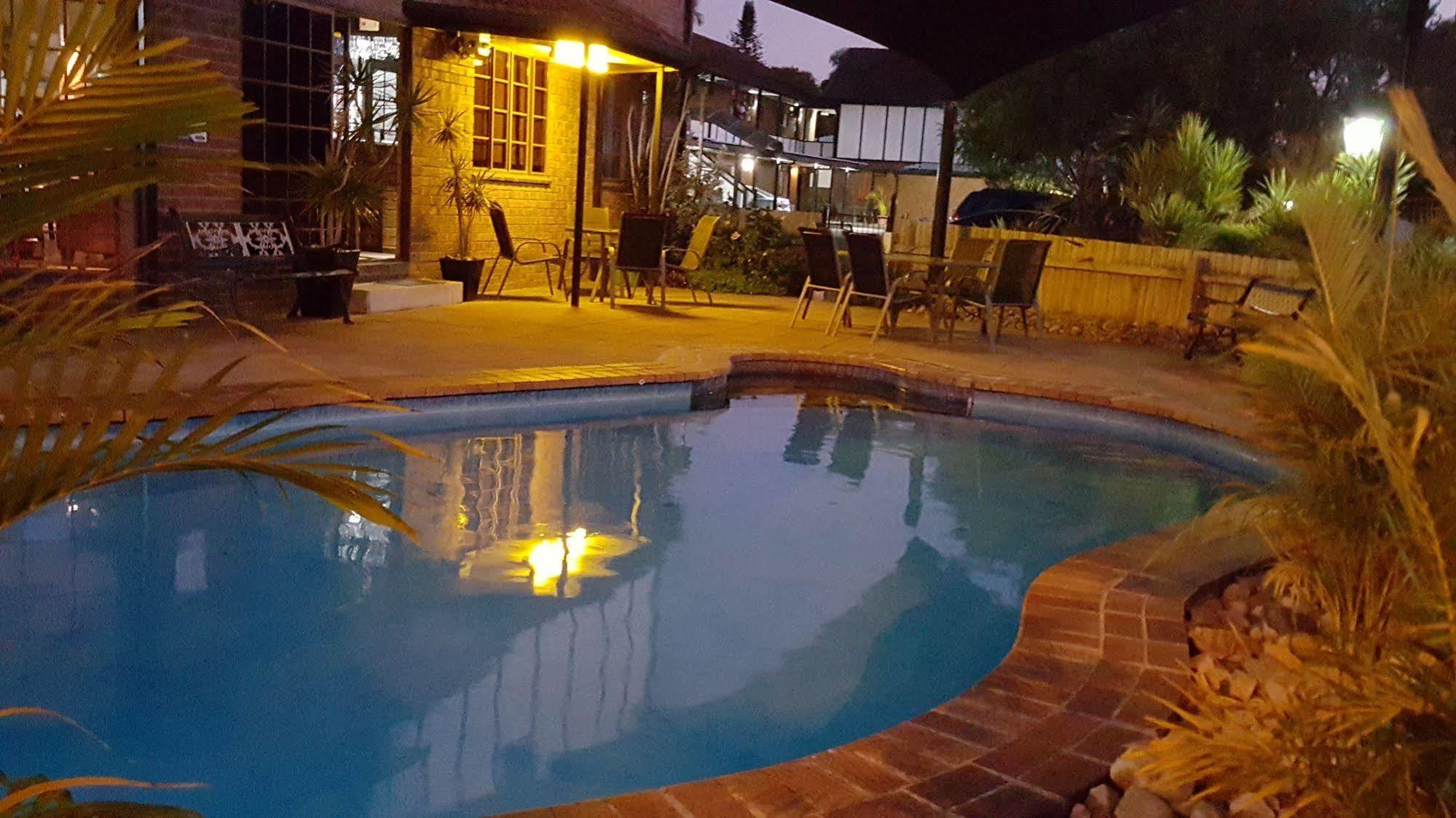 Shakespeare Motel Mackay Exteriér fotografie